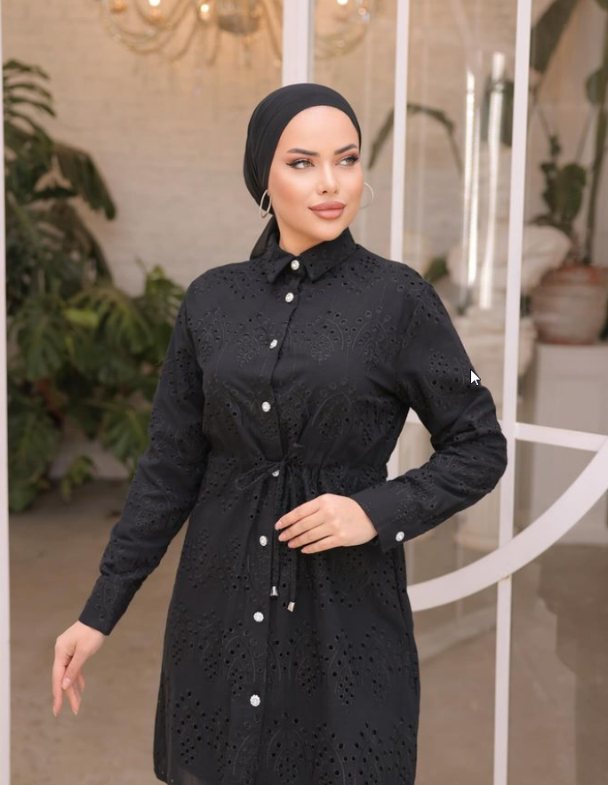 Black Cinch Eyelet Tunic (1415)
