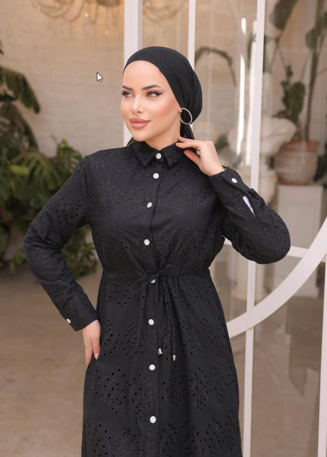 Black Cinch Eyelet Tunic (1415)
