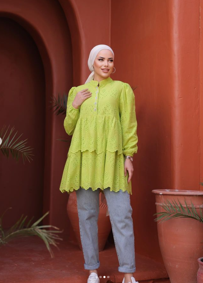 Apple Blossom Eyelet Tunic - Green 