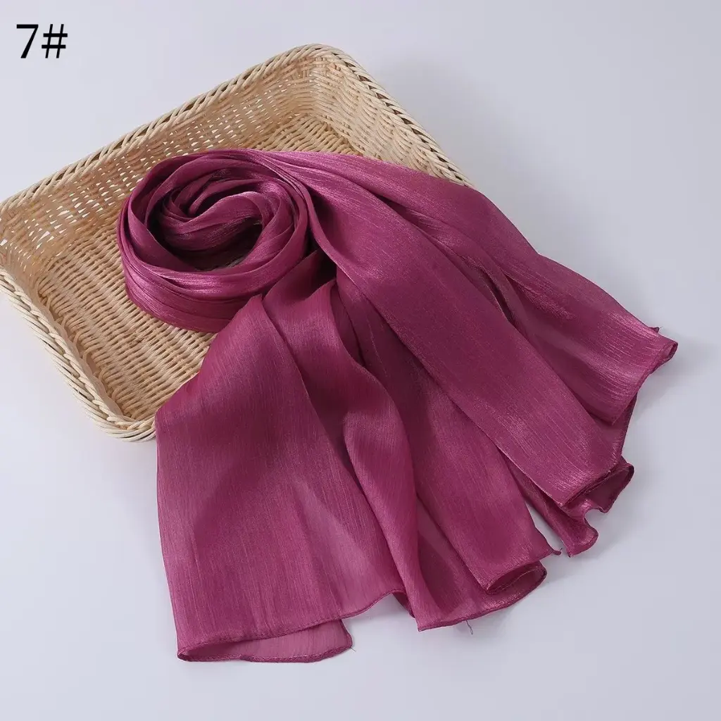 Shimmer scarf 7 - Amira Berry 