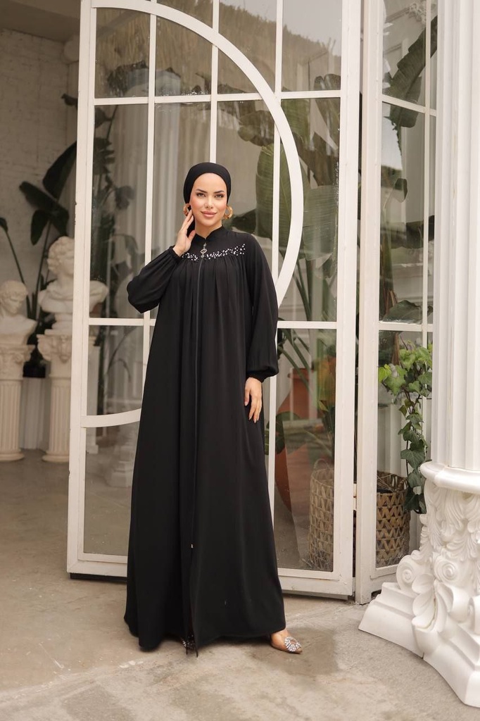 5016 - Majestic Grace - Noir 