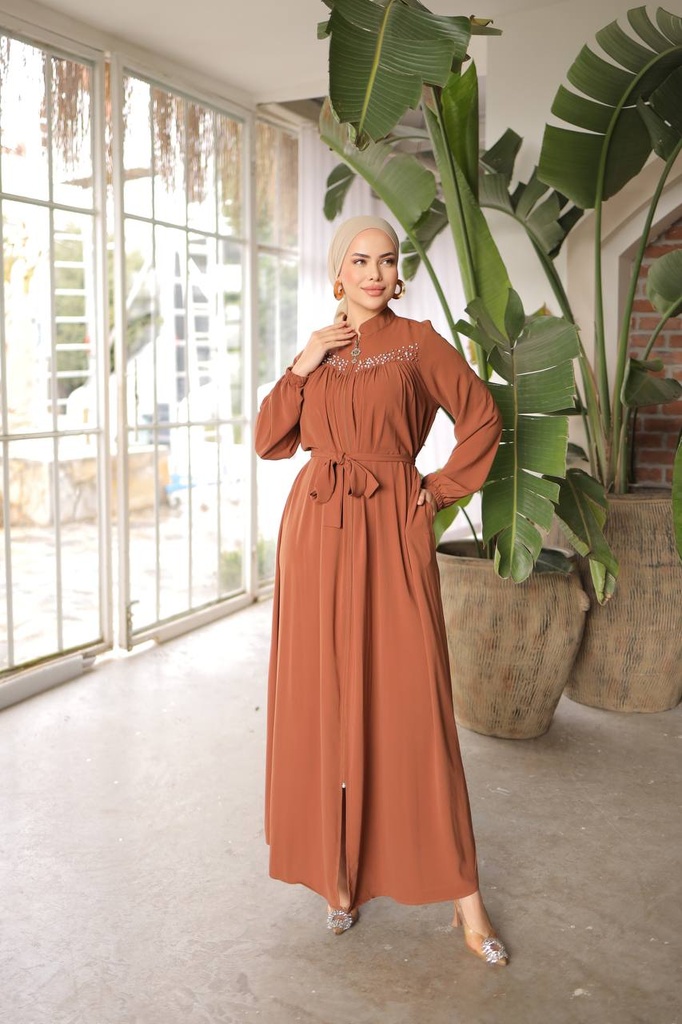 5016 - Majestic Grace - Toffee