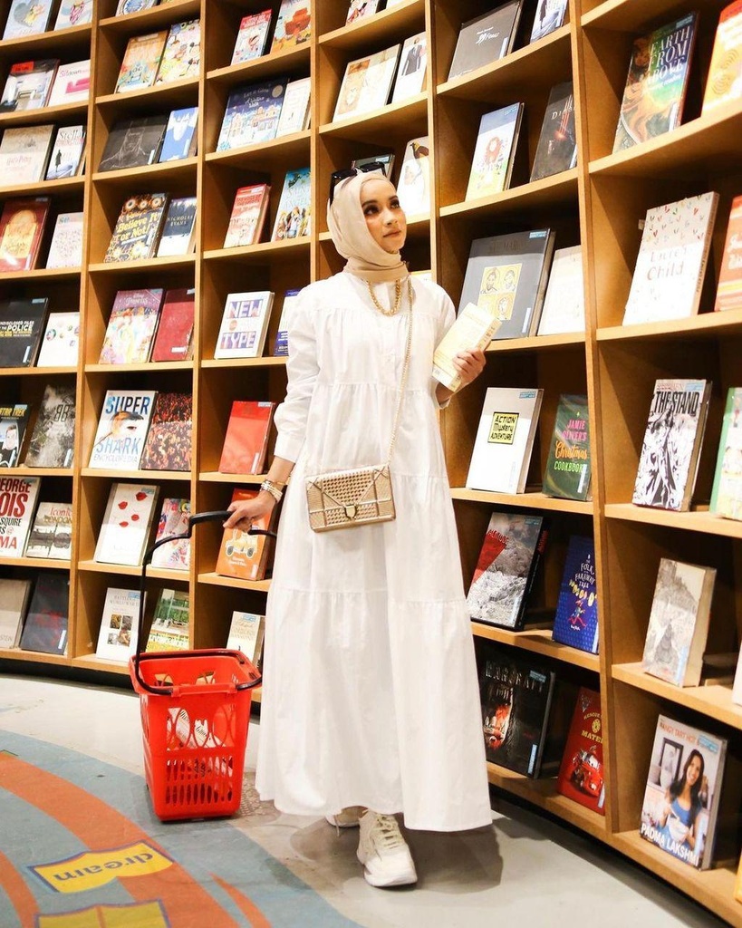 Large swing Long Dress - White  - MA153  (S)