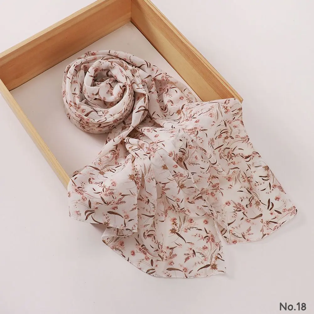 [PH18] Printed Hijab - Ivory Petals PH18