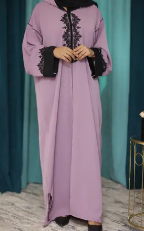 Laysa Wa Lakin – Lilac  Noir 