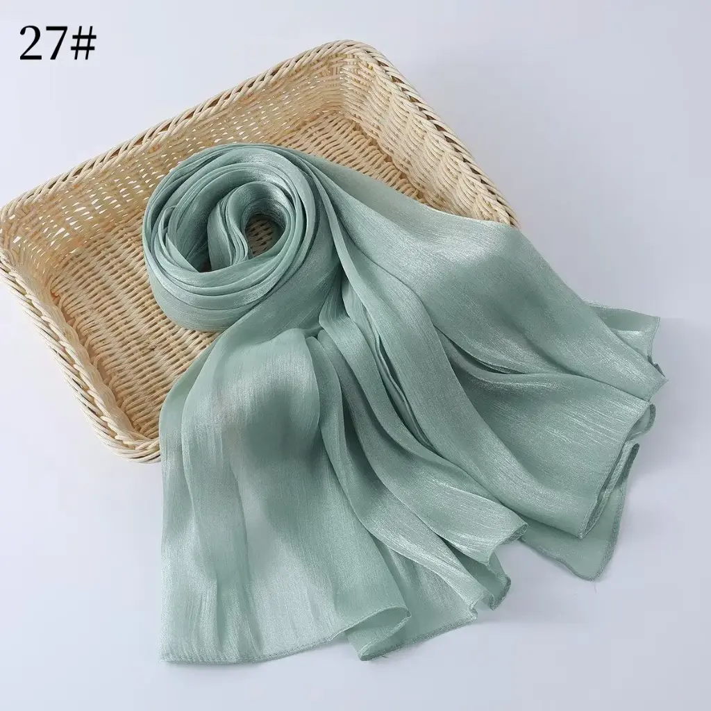 Shimmer scarf 27 - Pastel Mint 