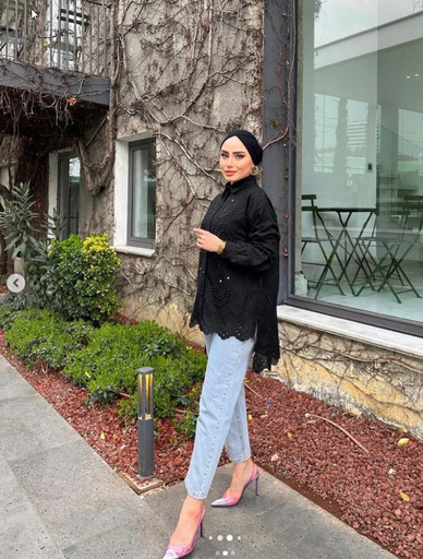 1351-Noir Blossom Eyelet Blouse
