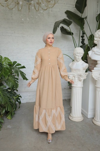 1809 - Regal Allure - Beige