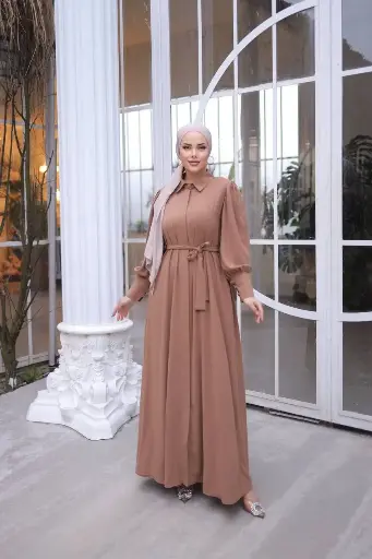 5044 - Refined Maxi Dress in Beige 