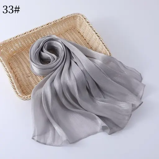 Shimmer scarf 33 - Silver Mist 